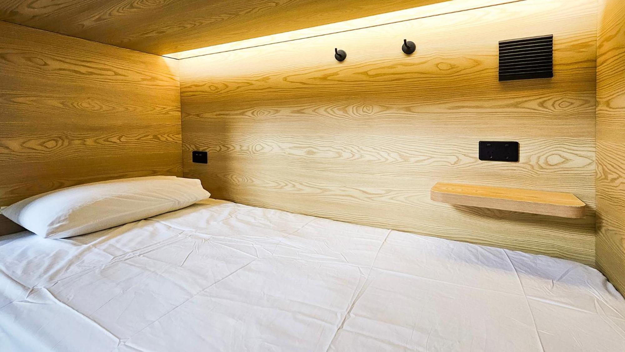 Hostel The Capsule Sydney